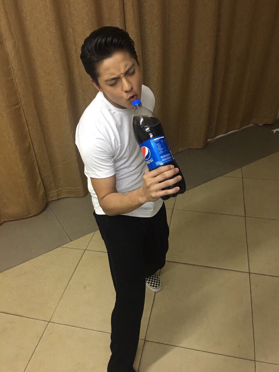 imdanielpadilla's tweet photo. Guys! Sali na sa Grab A Pepsi. See 24K Magic. Promo! Upload a photo or video of your best bruno pose with a Pepsi drink with the hashtag #GrabAPepsiSee24KMagic and tag @PepsiPhilippines on FB or IG.
For more details, check out https://t.co/KFHTlDR6KR https://t.co/wOnAAa9Hh0