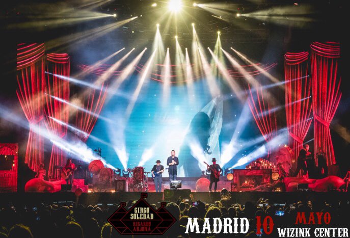 circosoledadeu's tweet photo. Acompañame a estar solo, 
A purgarme los fantasmas, 
A meternos en la cama sin tocarnos. 
Acompañame al misterio 
De no hacernos compañia, 
A dormir sin pretender que pase nada, 
Acompañame a estar solo… 
@ricardoarjona #circosoledadlagira #circosoledadeuropa https://t.co/ngJiDce7ao