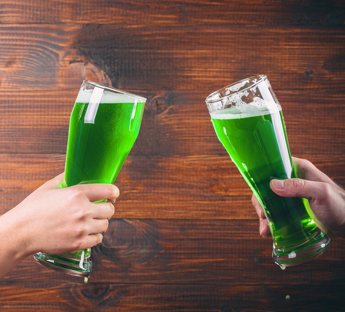 Cheers to the weekend AND Happy St. Patrick's Day! What are you doing to celebrate?

#ApartmentLiving #GreenBeer #LuckoftheIrish #RentalLiving #Waterton