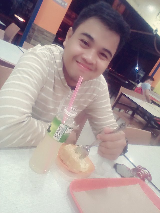 Let's eat..

#W/Especialsome1 😀😁😉