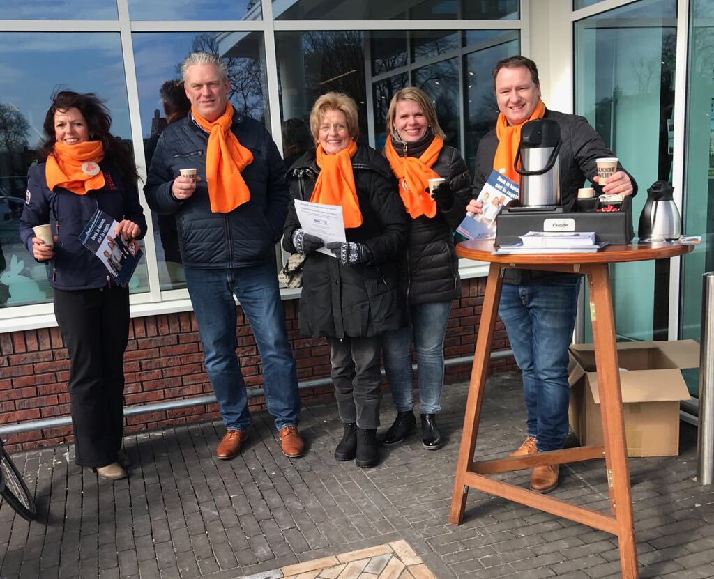 Vanochtend in het zonnige &amp; koude Gytsjerk ☕️ #bakkiedoen