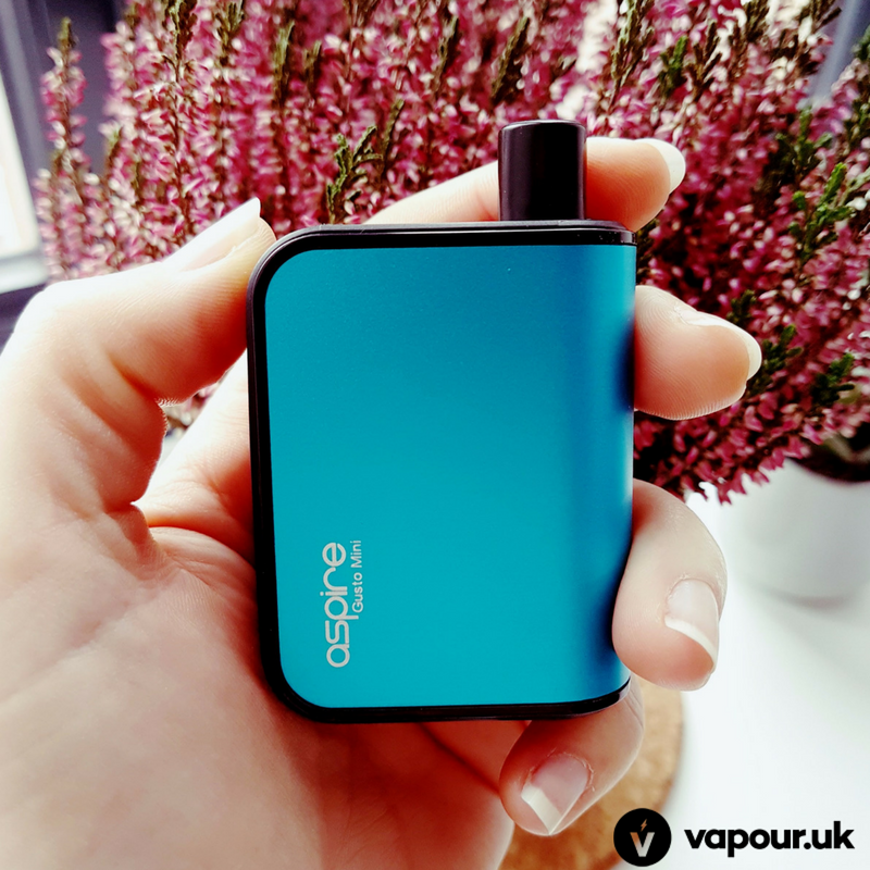 uk_vapour's tweet photo. I love this device😍 This little mini-mod from @aspirecigs is perfect for all types of vapers! It really is a pocket rocket!😎💨 

👉🏻 https://t.co/rDC84pimLo 

#vaping #minimod #GustoMini #aspire #vape https://t.co/xTpjEOHDKM