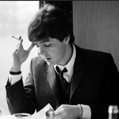 mrrriy's tweet image. #صورة_جديدة_للملف_الشخصي