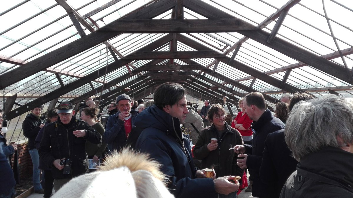 Vanmorgen aanwezig geweest bij de eerste steenlegging van Slot Roggebot op <a href="/Roggebotstaete/">Roggebotstaete</a>