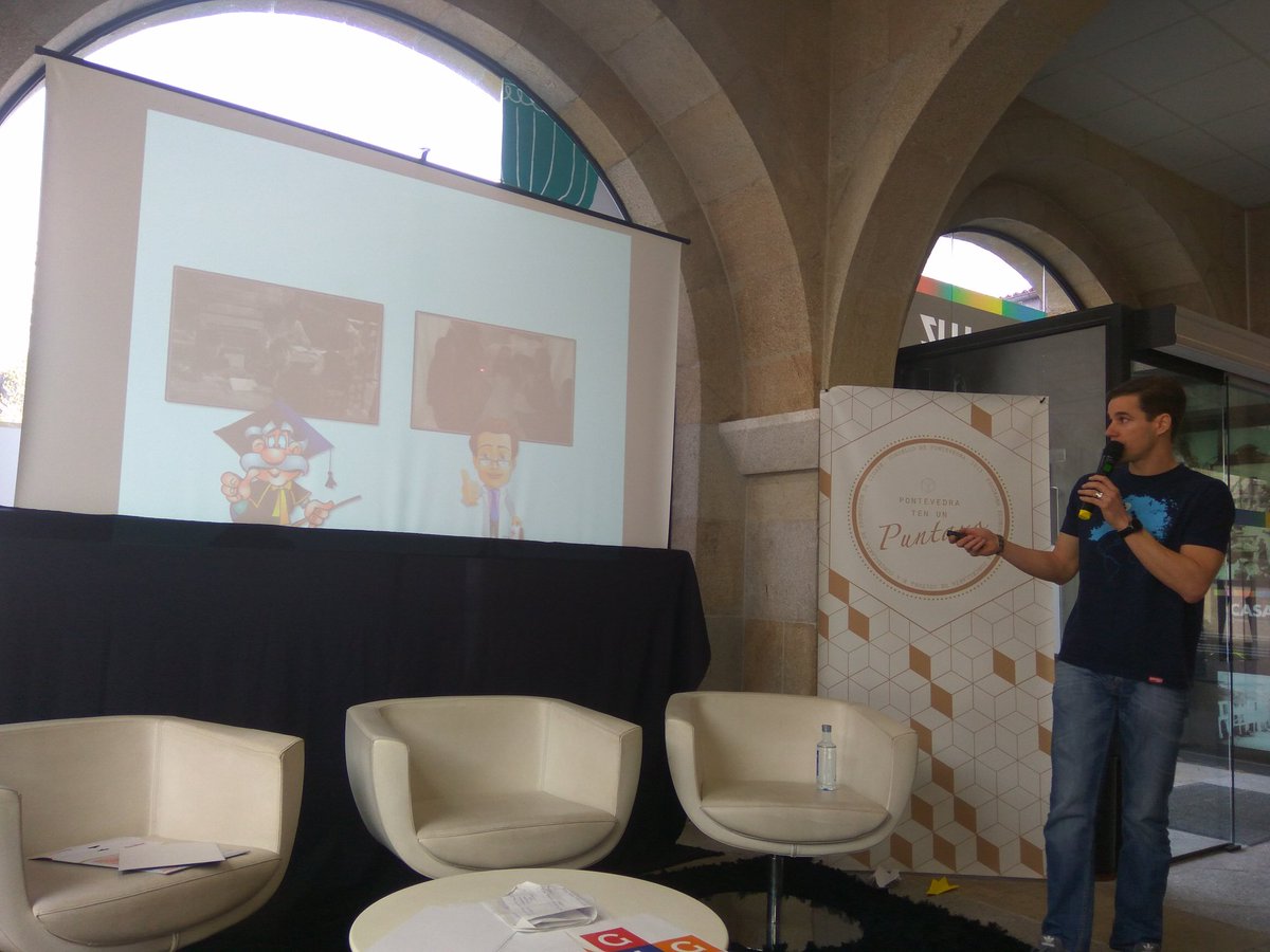 GamificationJam's tweet image. Y ya es el turno de Isaac, motivando a docentes a hacer felices a sus alumnado!! A cambiar! A vibrar! Tan grande como siempre #Isaac #SinTime_wARs