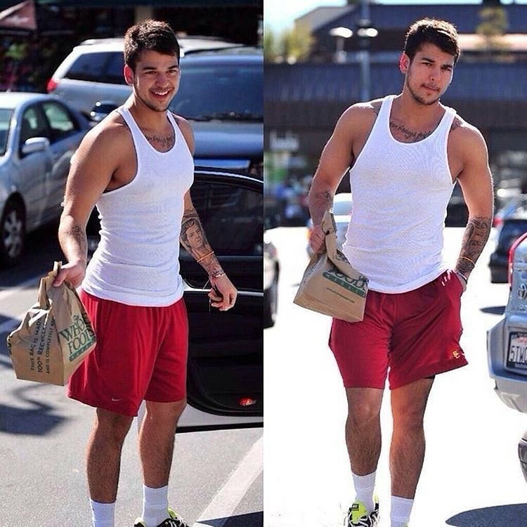 Happy birthday zadddyyy aka Rob Kardashian   
