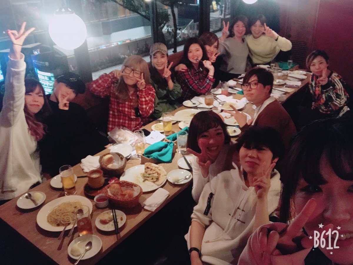 ojkmT503's tweet photo. 眠いぞ…明日仕事だぞ…
でもいいのです。皆揃ってほんま楽しくて幸せいっぱいだったから
明日も頑張るのです😌

皆大好きだ♥
#SIZee #MTTM #DreamOn #打ち上げ https://t.co/VfIXmw29wM