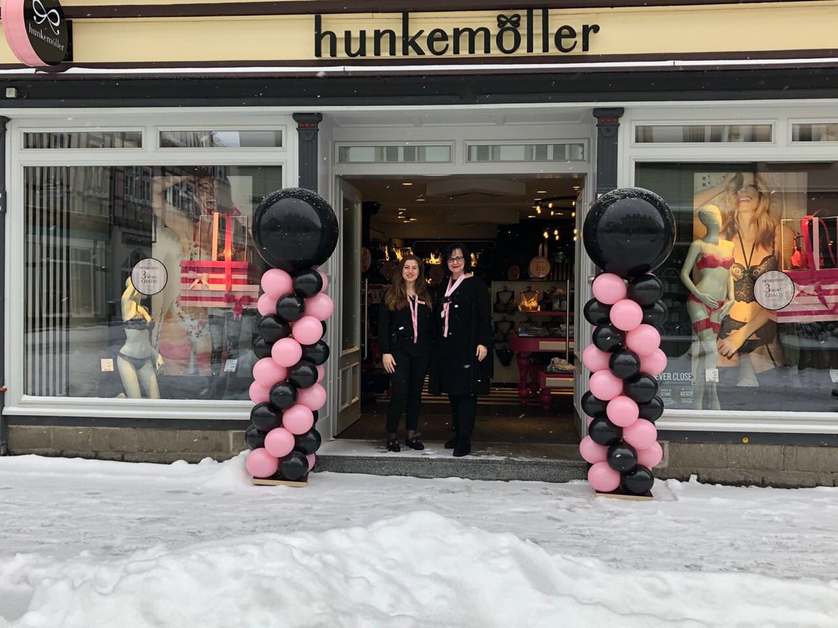🎀New opening Wernigerode today 🎀 with a lot of snow ❄️ #hunkemöller #NewOpening <a href="/P_Mountford/">Philip Mountford</a> <a href="/maniawermelski1/">mania wermelskirchen</a> <a href="/Vi_Patel1/">Vi Patel</a> <a href="/katja2178/">katja kupke</a>