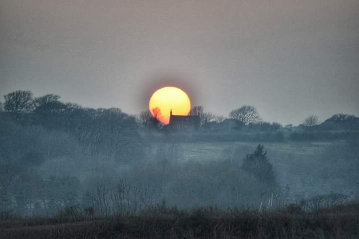 callmejonny's tweet photo. Lingering on.
South East Cornwall in Winter.
More to come?
#BeastFromTheEast2 #snowway
@StormHour @weatherwyou @ILoveCornwallUK @beauty_cornwall @piratefm @CornwallLive @Cornwall_Coast @itvwestcountry @WMNNews @BBCSpringwatch @BBCCornwall
#snowwhere #snowkernow https://t.co/5Xi1qWkOP2