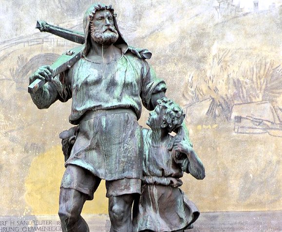 The Moral Challenge of Alzheimer Disease: Ethical Issues from