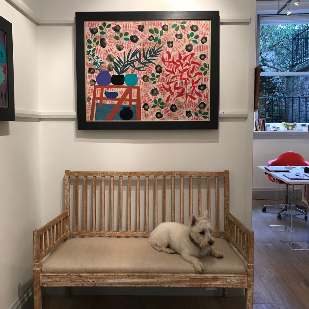 thackeraygall's tweet photo. Bonnie the Bouncer, #itsadogslife at @thackeraygall #thackeraygallery50 #thackeray50 #kyffin100 #artgallery #kensington #lovelondon #judithcain https://t.co/RIDwKxVXa9