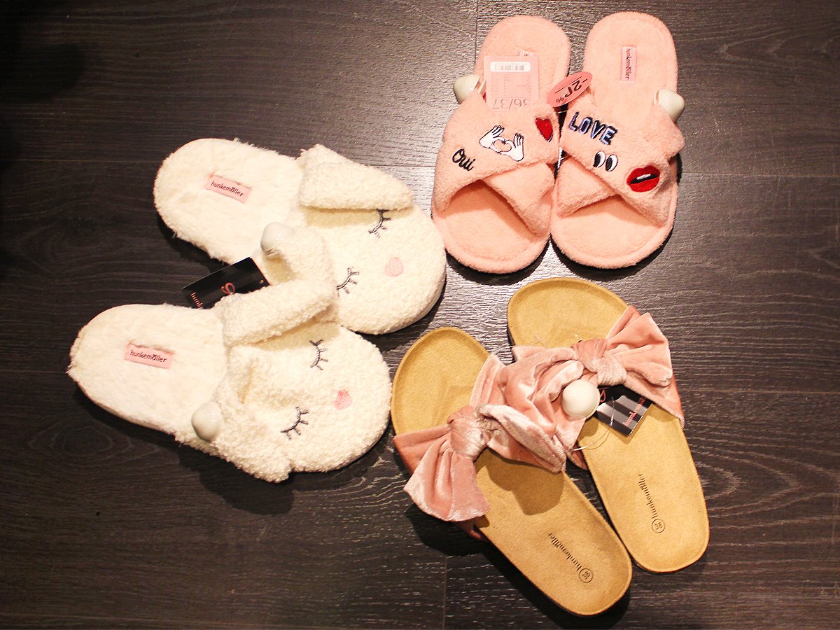 ¿Buscas la comodidad en casa? En #hunkemoller encontrarás zapatillas de todos los tipos. ¿Cuáles te gustan más? #Felizsábado