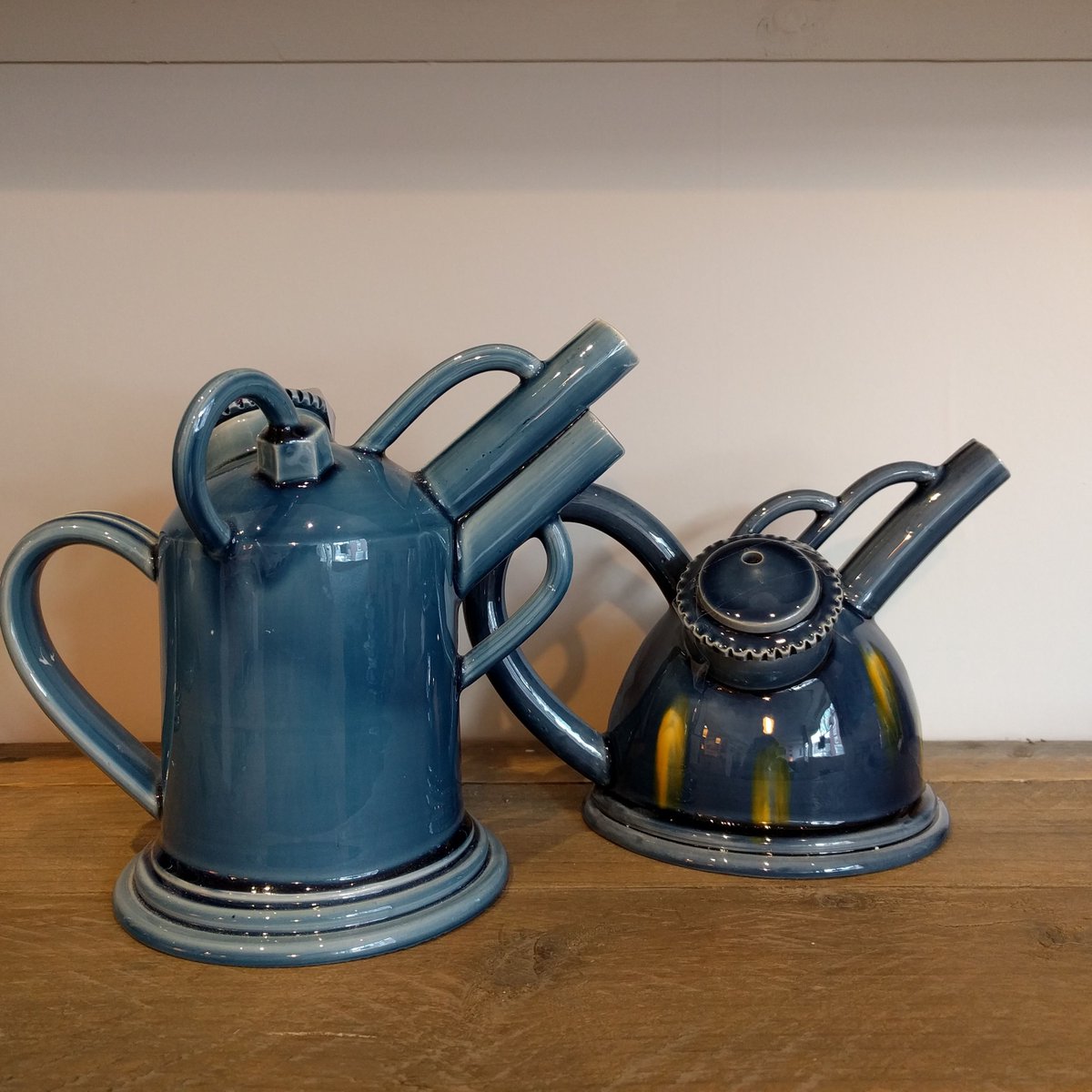 Artichoke Gallery tweet media