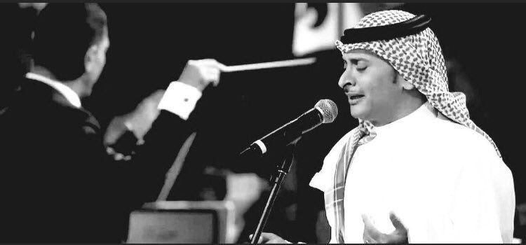 NovQht's tweet photo. عبدالمجيد أختصر حُبي لك لَما قال :
" خَليت كل الي يبيني وجيتِك💛 ". https://t.co/mzP1zlsPu4