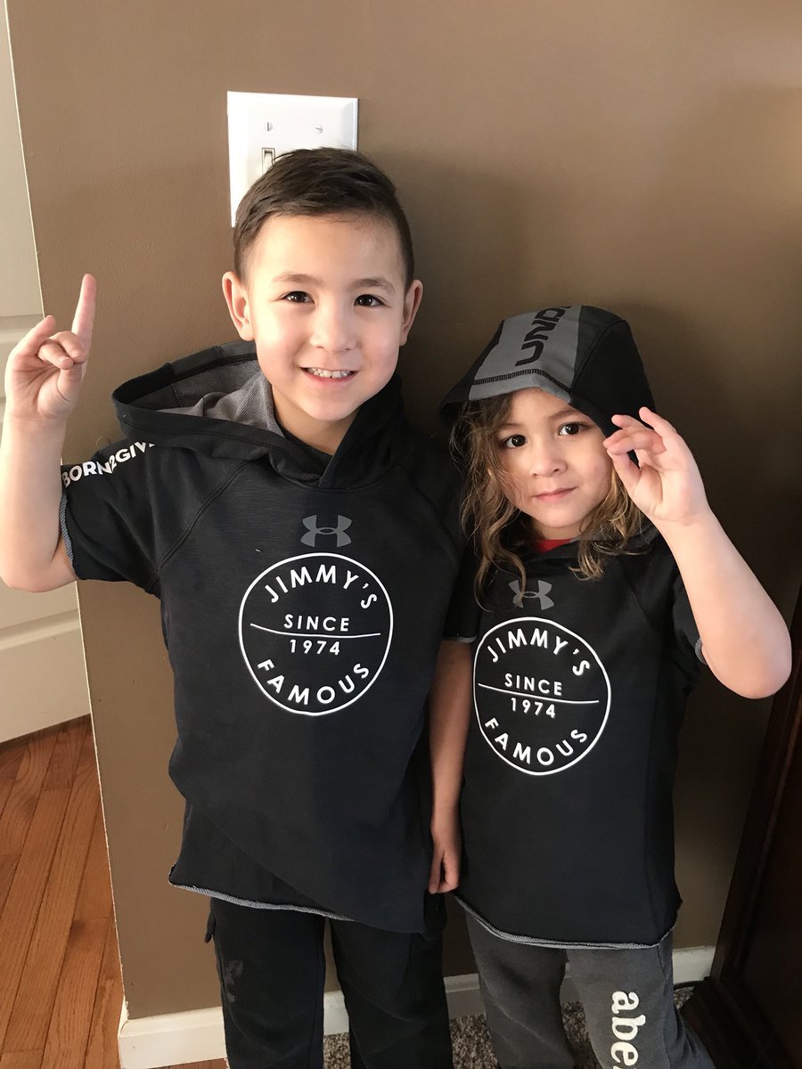 JimmysSeafood's tweet photo. The future is now! ❤️ Check our these adorable youngsters in their brand new #Born2GiveBack gear! https://t.co/0l5HX4TkUt