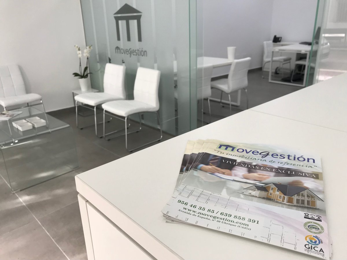 MovegestionIM's tweet image. ¡Nos mudamos de oficina! 📢📢
A partir de HOY nos encontramos en Avenida España nº 20, frente a la oficina de Correos (Ubrique - Cádiz) 🏡
¡Estaremos encantados de atenderle!