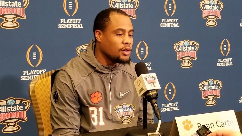 Ryan Carter throwing a Hail Mary to grab attention of NFL scouts: bit.ly/2GzcN7n