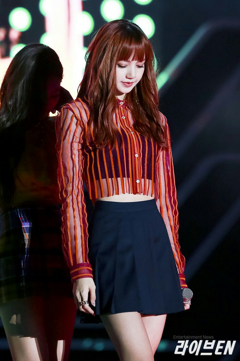 ava_lalalisa's tweet photo. @SSUPartyPlace Night Field University #SSURPWNight https://t.co/urbP2gVa09