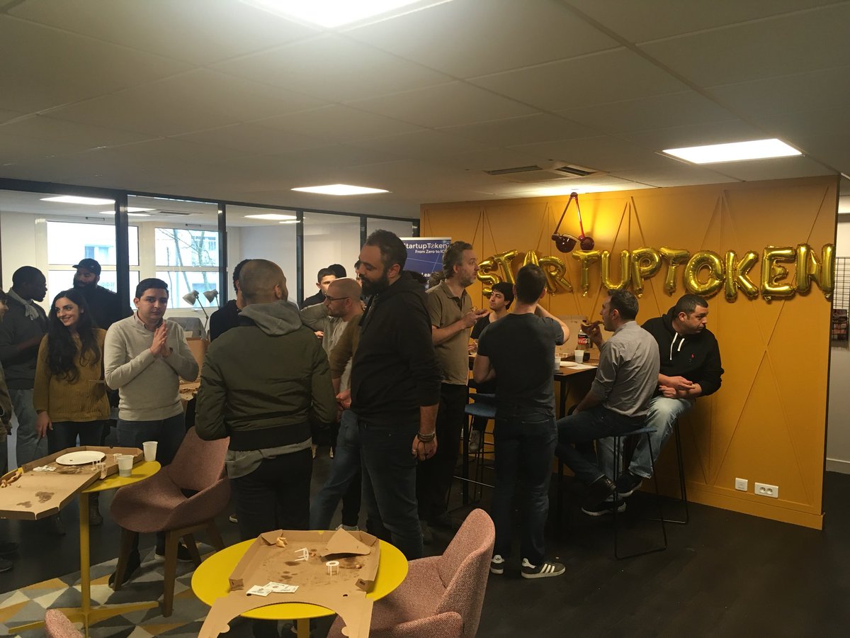 startuptoken's tweet photo. Let’s #disrupt 💪🏻 6 teams 🤓6 problems🤯 to be solved/empowered by a #Blockchain good luck🚀🔗! #Hackathon #Paris #Welovestartups #innovate #Crypto #Solidity #smartsociety #hackblocks https://t.co/CoUL84EOns