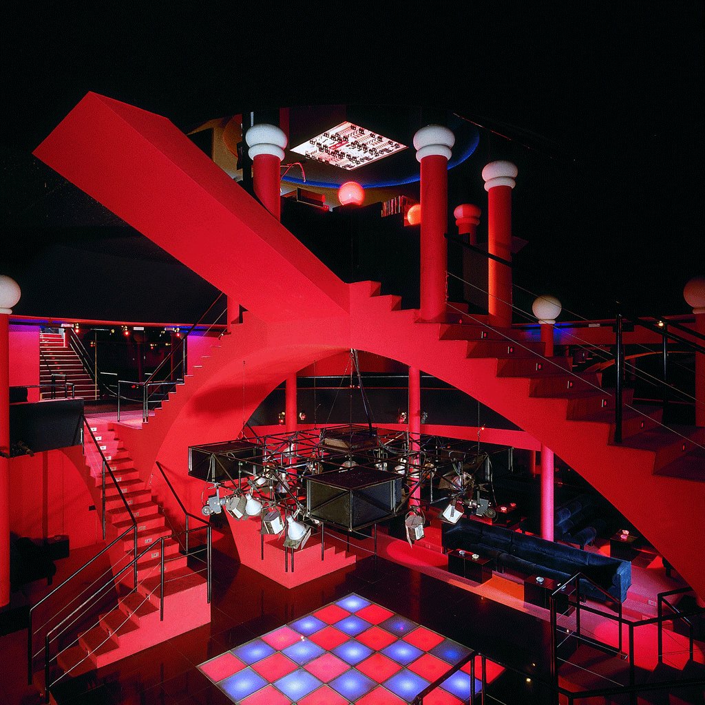 Poggi9Poggi's tweet photo. At @VDM_News an exhibition tells the #discos that have made history, from the #sixties to today. In the history also the #disco L'Altro Mondo (the Other World) of #Rimini, 1967 #VDMNightFever #vitradesignmuseum @VillaRoncuzzi https://t.co/j3gjk3aHDr