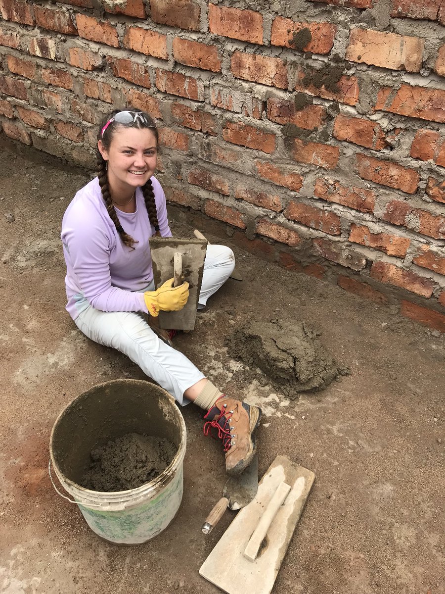 kate_fearheiley's tweet photo. Busy bees at the Seeway School site 📚 After plastering classrooms walls, we laid bricks and filled foundations with rocks and cement 💪🏼 @MrsMariahWhite @MrBostonNB https://t.co/HDX4VfWXDq