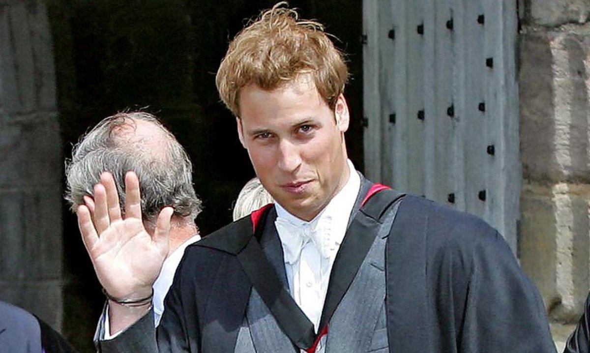 Prince William used to go by another name during his university days ow.ly/bXyj30iZRd3 https://t.co/uiANH9kWGB