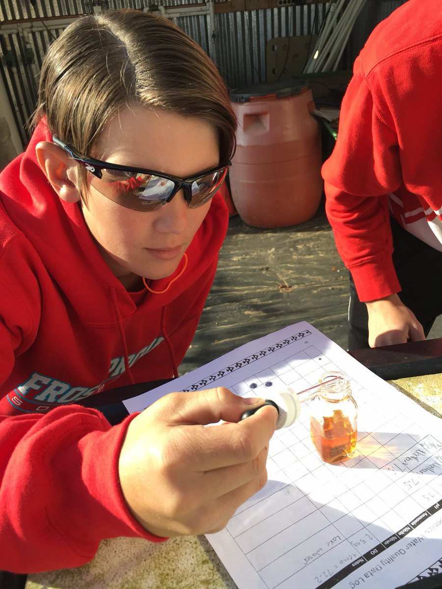 DoddNancy's tweet photo. Had the pleasure of visiting one of Duke Energy’s Keystone grant recipients, teacher Catherine Ogburn! She is bringing the lessons back to the classroom! Students were testing the water quality of local lakes!#WeAreDE #IAMKSS @DukeEnergy https://t.co/TLzoIBeIrD