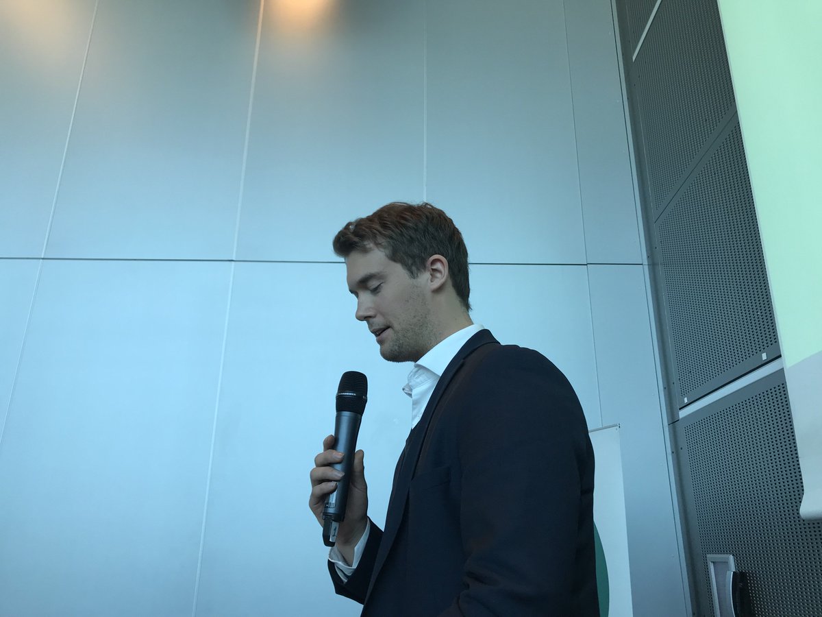 - I 2006 var det opprørsk å gå inn for heroinassistert behandling som første ungdomsparti. I 2018 har det blitt regjeringens politikk, sier <a href="/ErlendHorn/">Erlend Horn</a> til landsstyret i <a href="/Venstre/">Venstre</a>