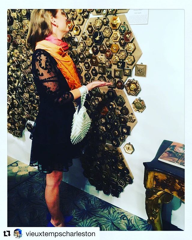 ksmg's tweet photo. #Repost @vieuxtempscharleston with @get_repost
・・・
Heaven is a wall of these exquisite @museumbees! Visit #TraceMayer at his #museumbees #booth at the @historiccharlestonfoundation #AntiqueShow through the weekend! Then come check them out at #180kin… https://t.co/MEYl4ipykp https://t.co/03nTG8fmWR