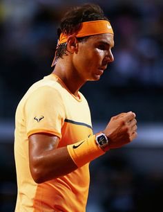 Arni_Abd's tweet photo. Orange Rafa is always bright #whilewaitingforRafa https://t.co/30QFKJy5cE