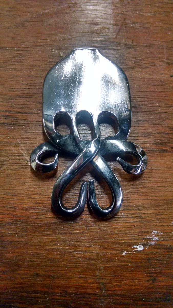 2BareBones's tweet photo. Special pendants coming soon https://t.co/GdwG7qiqzh