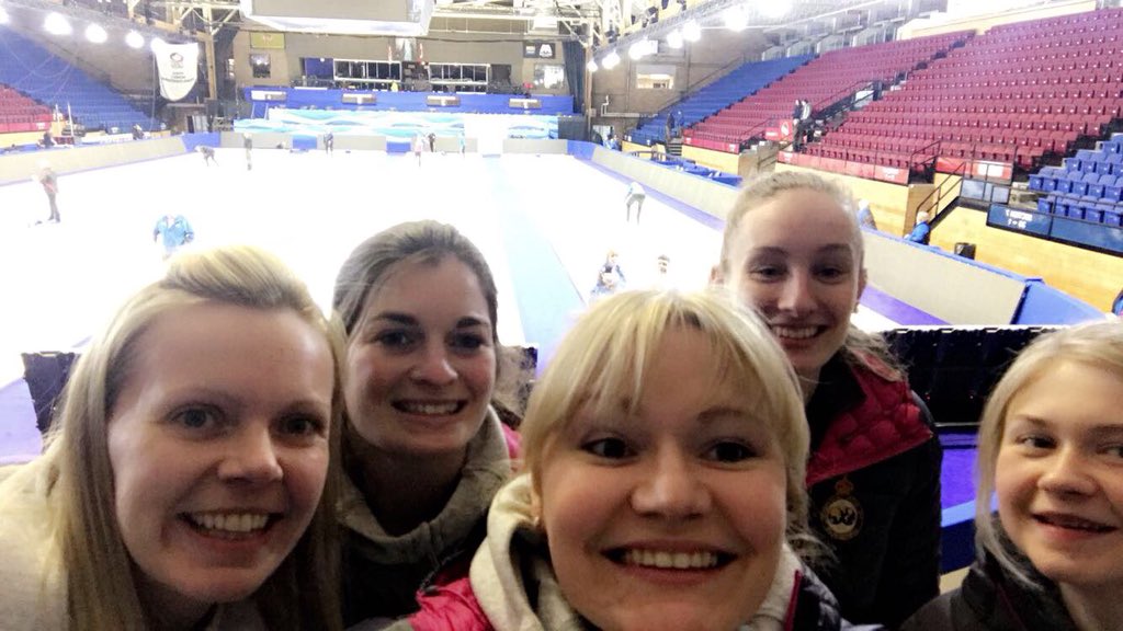Yesterday we had our official practice and opening banquet and got familiar with the awesome arena we will be playing in for the next 8 days!! First game kicks off at 2pm (6pm UK time) against Russia 🤞#excited #WWCC2018