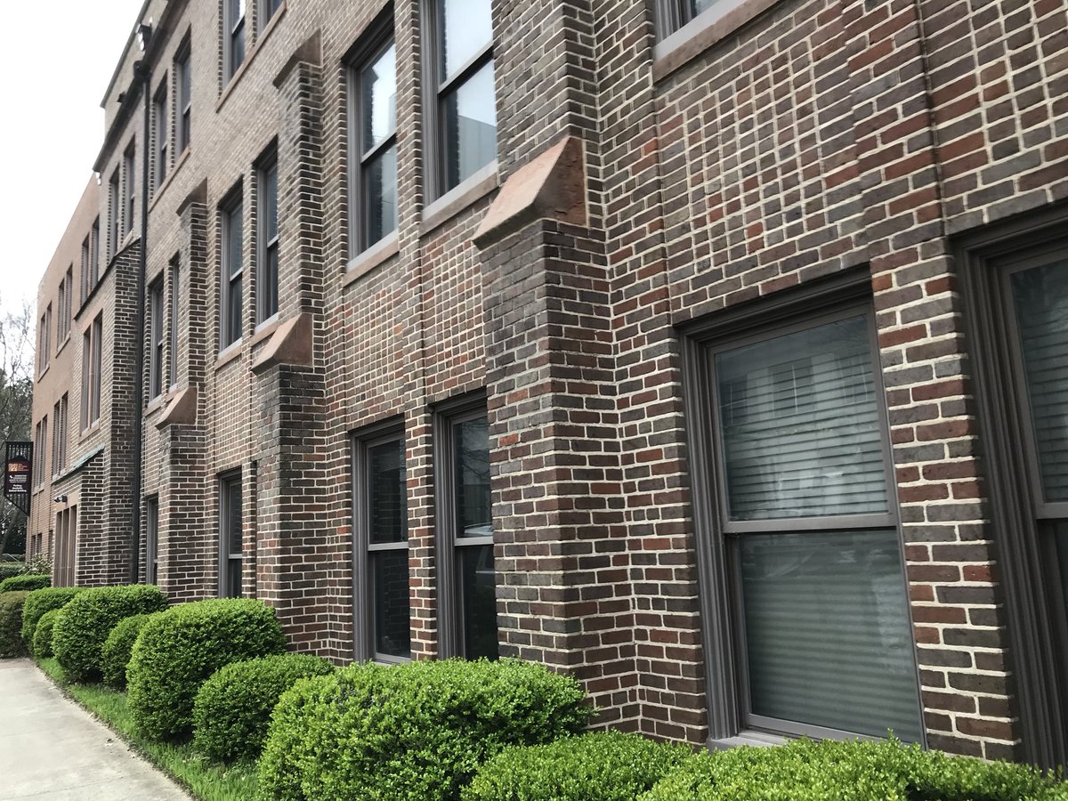 Jeff_Batavia's tweet photo. Studying Atlanta’s brownstones on my geology walk. Get up and get out. #NSTA18 https://t.co/sQ6UcRltcD