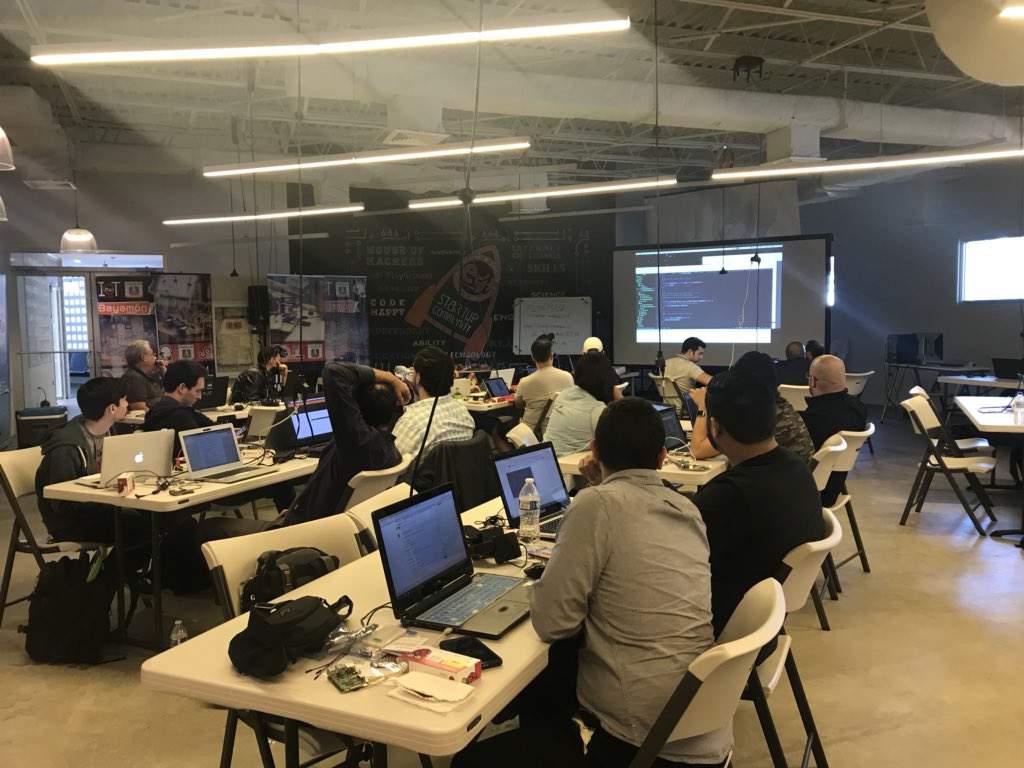 Engine-4 tweet media