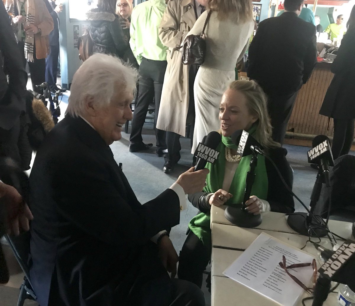 juliepkillian's tweet photo. Great way to start the weekend: the @WVOXRADIO #StPatricksDay event at @DudleysPark94 in New Rochelle Friday afternoon! Was on-air with William O'Shaughnessy and saw the amazing Jim Killoran from Habitat for Humanity who affectionately introduces me to people as his daughter!! https://t.co/bYFw7W0I95