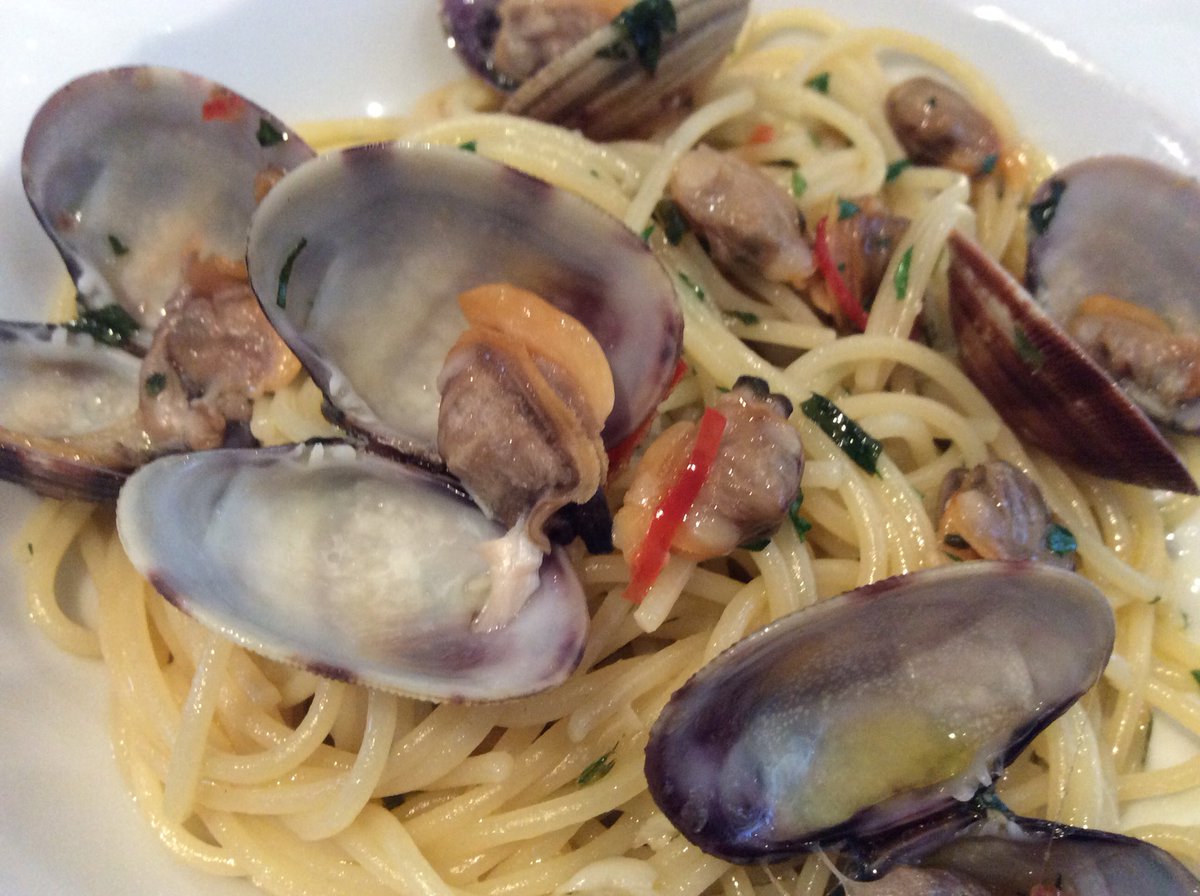 Como Lario Restaurant tweet media