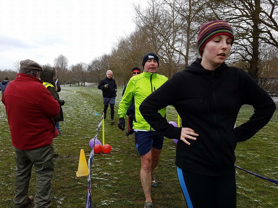 Chilly <a href="/parkrunUK/">parkrun UK</a> this morning <a href="/castleparkrun/">Castle Park parkrun</a> the young lady beat me on the line turned and said “ wow that wind” wrap up folks the windchill is off the scale -10 it said #UKrunchat #loveparkrun