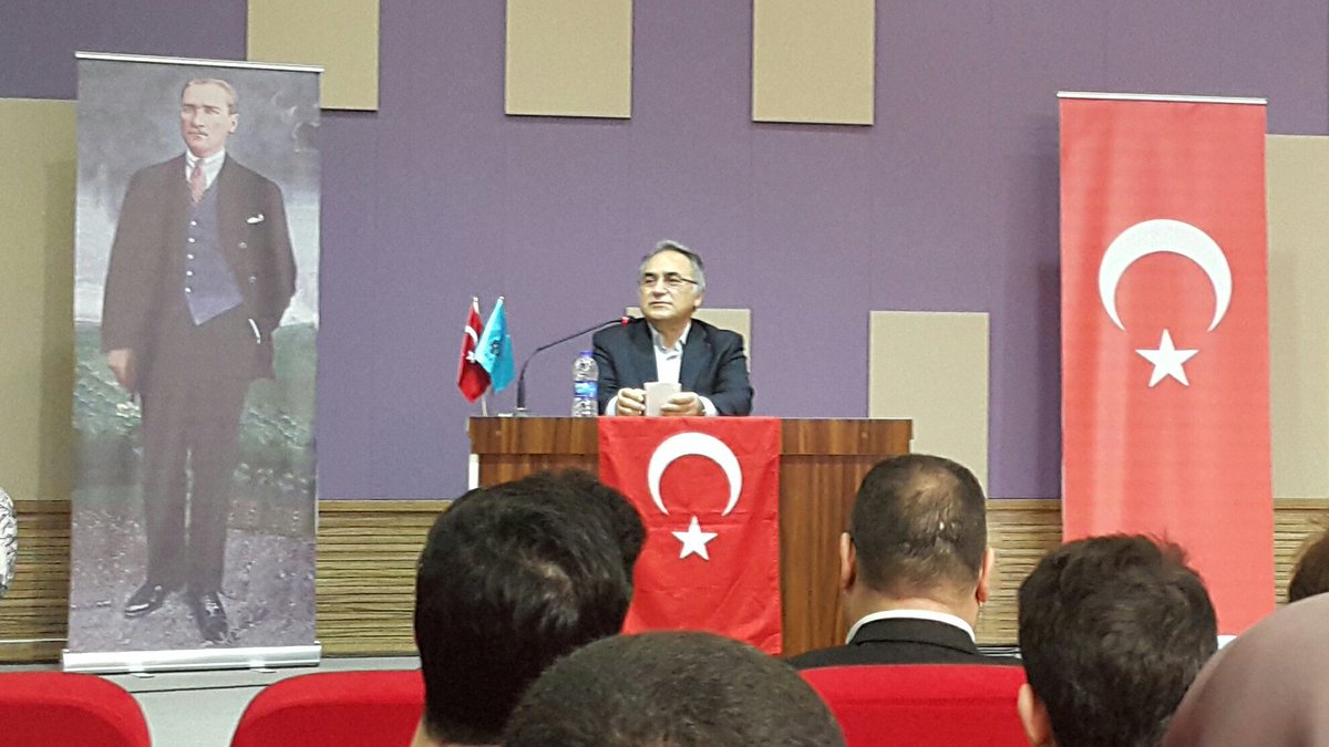 Ankara Üniversitesi Öğretim Görevlisi Prof. Dr. Hasan Onat, bugün Karabük'teydi.
Verdiği çok değerli bilgiler için teşekkürler <a href="/Hasanonat/">Hasan Onat</a>