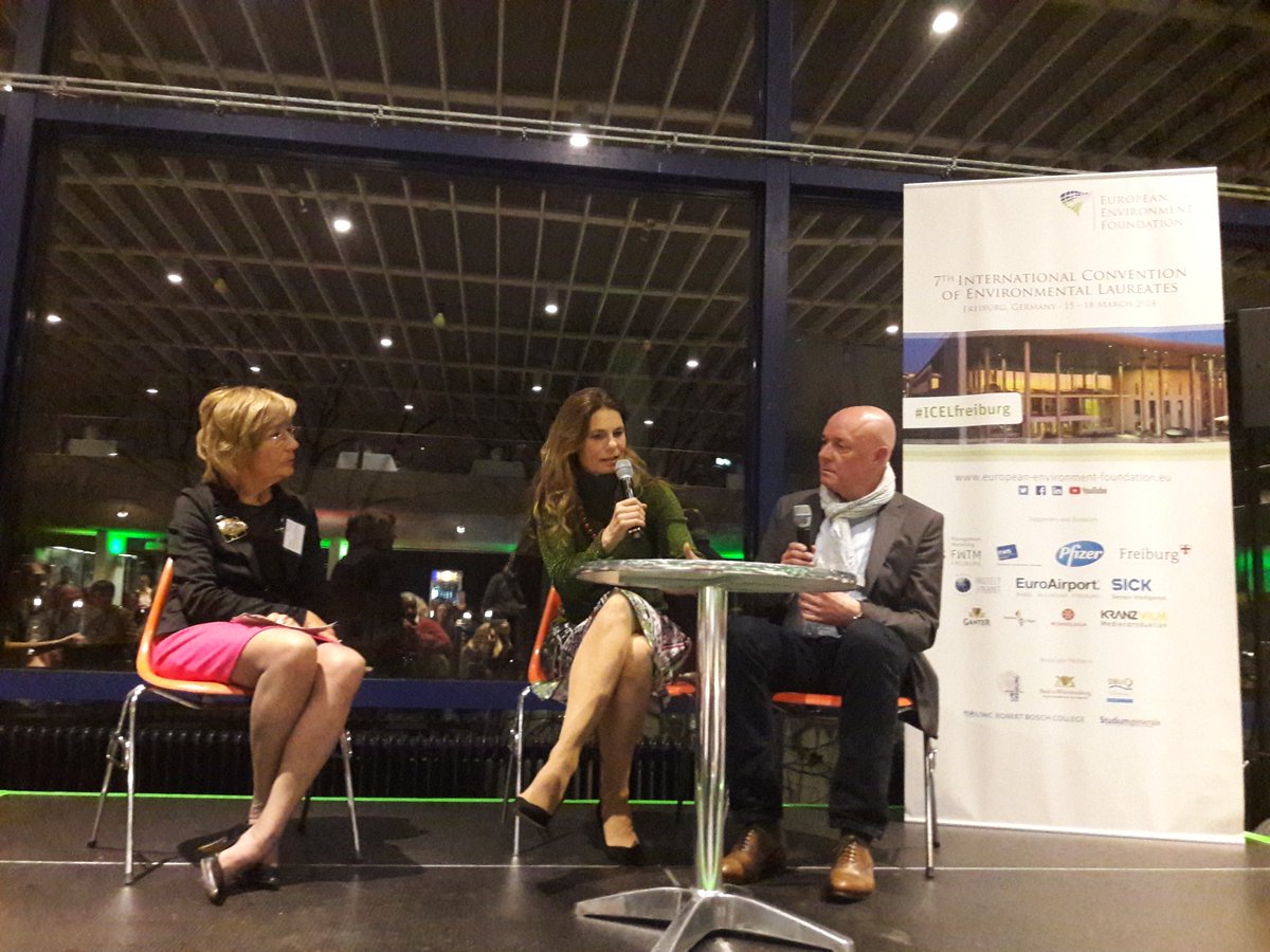 EuropeanEnvFnd's tweet photo. #greendinner and Talk with Sarah Wiener at #ICELFreiburg.
Be always Green not only on #StPatricksDay ♻️🌍 https://t.co/xgbLW53Ds4