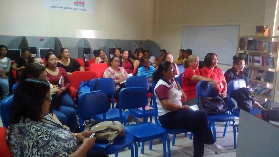 EducacionZEZ's tweet photo. #Zulia #MunicipioColon con masiva asistencia se desarrolló el #SábadoPedagógico #CriptomonedaYElPetroVenezolano #TodosSomosVenezuela @NicolasMaduro @JauaMiranda @MPPEDUCACION @DamelisChavez @DilmaChavezRan1 @OmarPrietoGob https://t.co/heGeRpoQZl