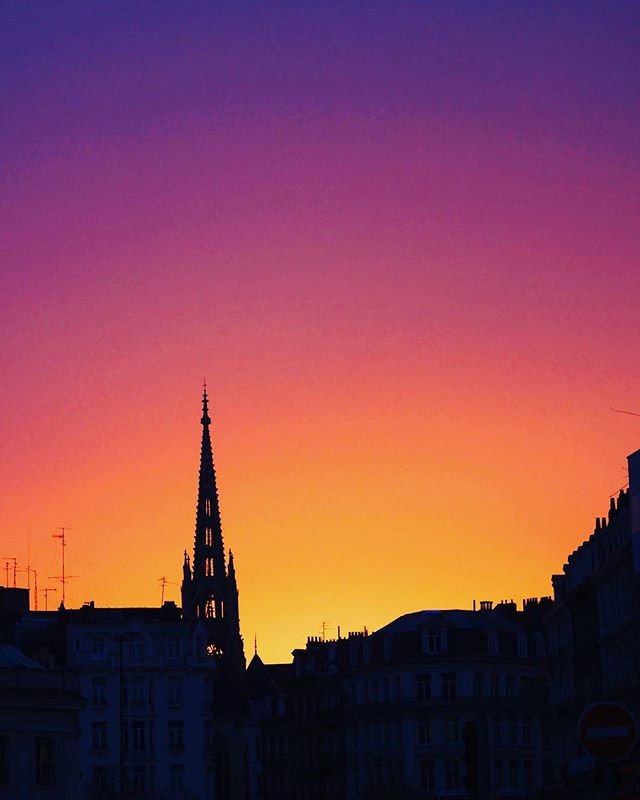 hautsdefrance's tweet image. 📸 Le ciel des #hautsdefrance sous toutes ses formes ! #lecrotoy #lille #sangatte #bergues
Retrouvez-les sur notre page #instagram ➡️  h2fr.fr/5HEV30iZmU0