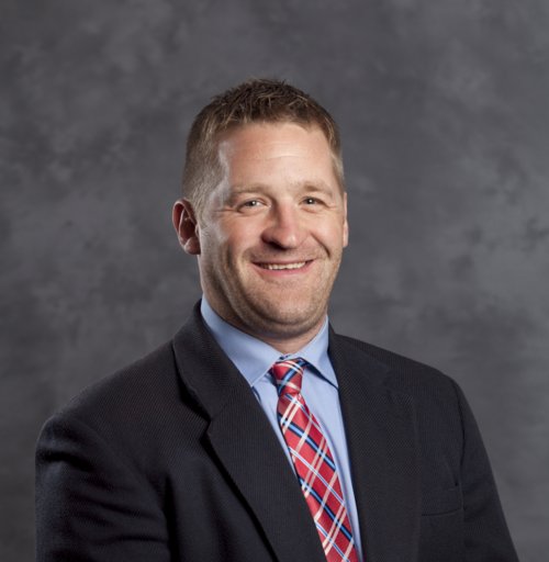 JuniorPrepCamp's tweet photo. MEET THE STAFF: Doug Schueller
- Head Coach, St. John's University
- Former USHL coach with the Sioux Falls Stampede https://t.co/oU1Gdekc2W