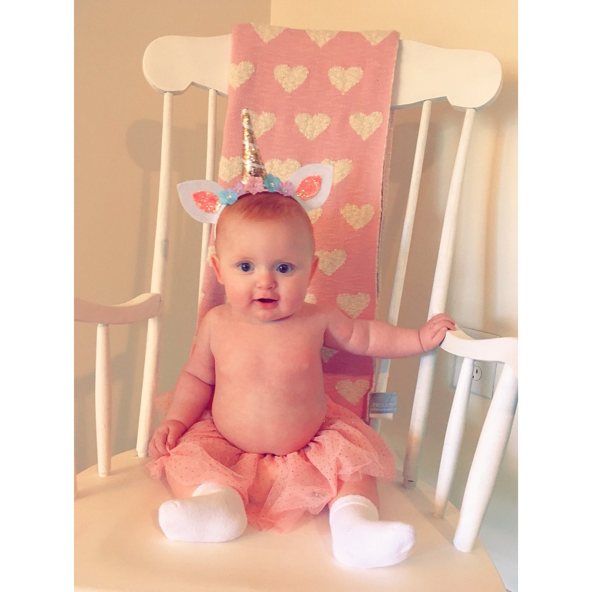 nlizriveraa's tweet photo. Miss Emma is the apple of my eye 💝💚☘️ https://t.co/tXub24yOhE