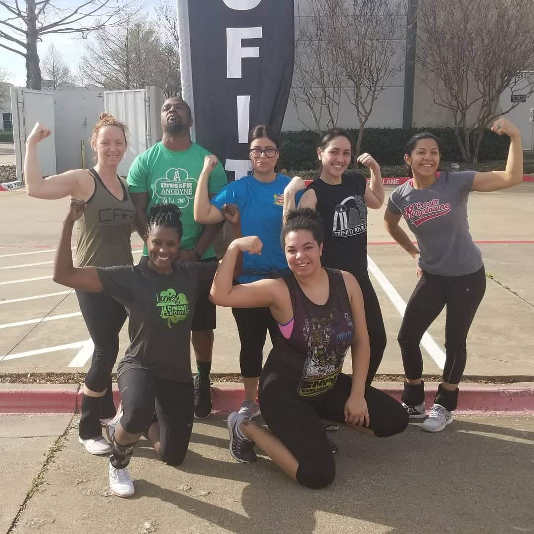 St. Patrick's Day workout 

#CrossFit #CrossFitAnodyne #PartnerWOD #GirlsRock #GirlsPower #Nike #NikeMetcons #women #sports #sweatinstyle #fitness #gym #running #lady #empowered #strong #strongwomen #together #oneanother #family #workout #reebok #StPatricksDay
