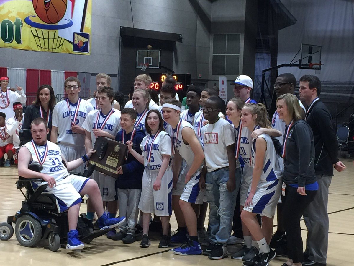 JeriLook's tweet photo. Limestone Rockets IHSA state Runner-ups in Division 1 Unified Basketball! #fearthelaunch #LCHS4Cs https://t.co/BVS11usHga