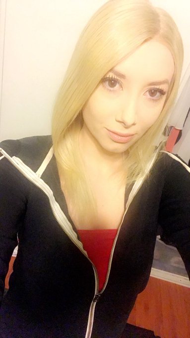 Fresh dye job and tested!! Ready to shoot @HussieModels @TalentTesting https://t.co/snIbW9C1Sn<a class="tags" href="/tag/hussiemodels">@hussiemodels</a><a href="/tag/photooftheday"class="tags"><span>#photooftheday</span></a><a href="/tag/fitnessmotivation"class="tags"><span>#fitnessmotivation</span></a><a href="/tag/merightnow"class="tags"><span>#merightnow</span></a>