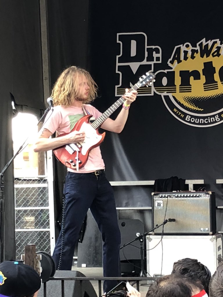 NGoodmanATX's tweet photo. Another great lineup @ContainerBarATX @nakedgiants kicked ass! #SWSX2018 #containerbaratx #nakedgiants #allwhitedrmartens https://t.co/hXc3ZF3hbE