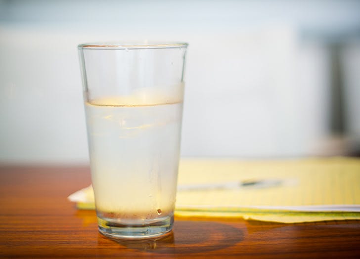 vtaurizano's tweet image. Stay hydrated at your #desk. #computerlife  cpix.me/a/42370160