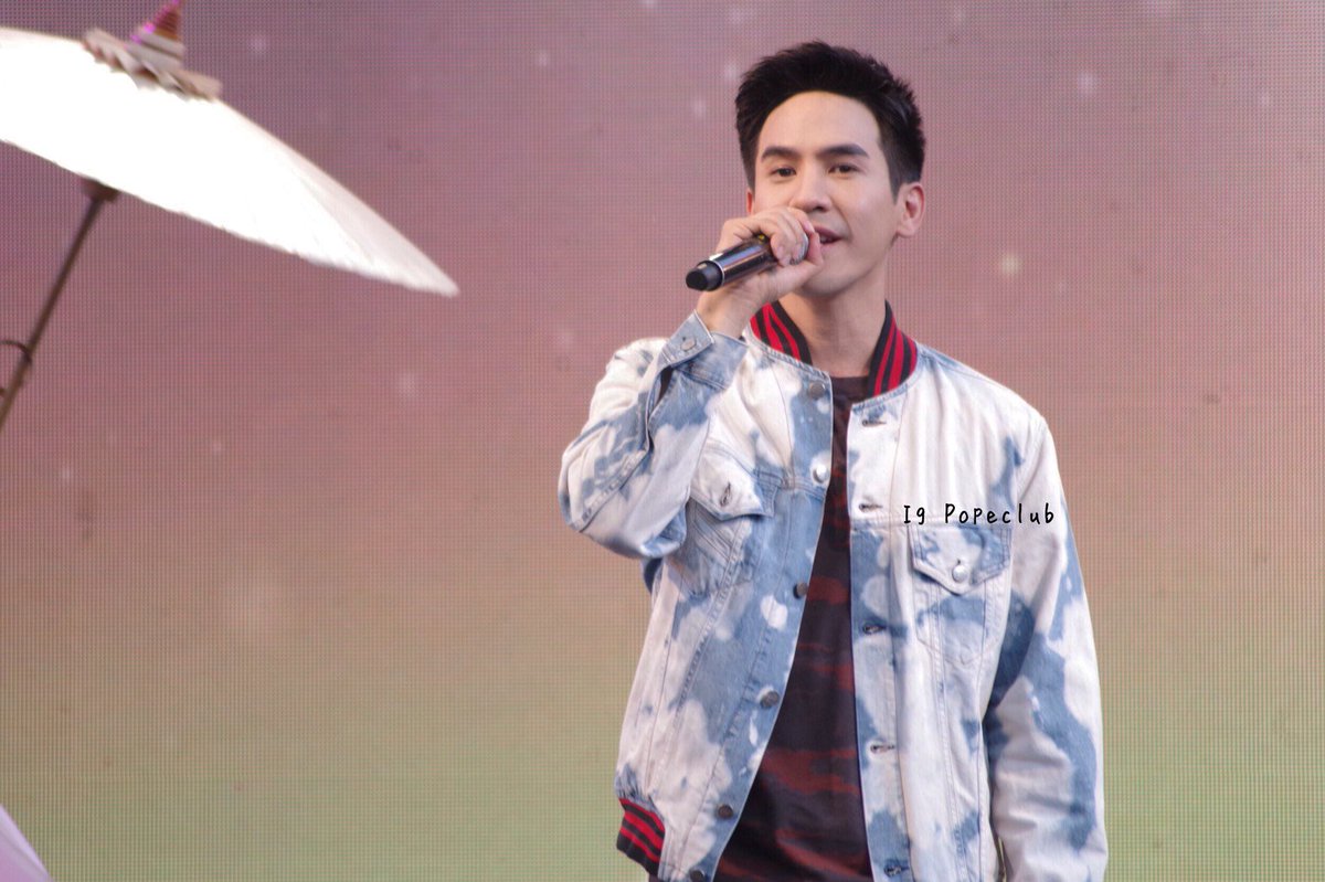 popeclub's tweet photo. ของฝากสำหรับคนที่ไม่ได้ไปงานวันนี้จ้า 😚😚 #popeza #popezaap #popeclub https://t.co/AWxzPiuBn7