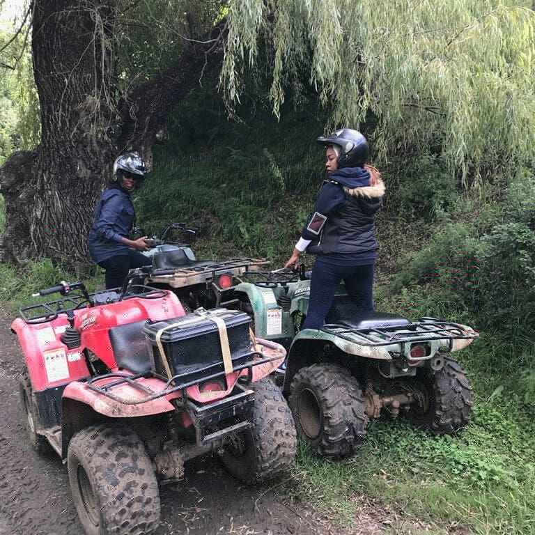 Tshego_Tebogo's tweet photo. Quadbiking was tooo awesome....
#shotleft #ItsMySouthAfrica #itsmycountry #FreshBreakfast #FSTourism https://t.co/9syEtjAdGj